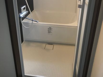 石内工務店の【実績100件以上】安心の損害保険加入済み!有料駐車場代はいただきませんの写真