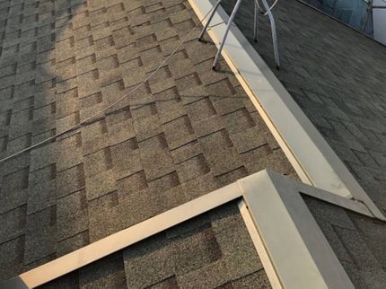 雲一建材の屋根の修理 葺き替えの写真