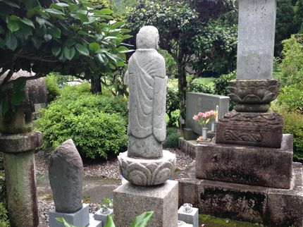 真石堂の暮石クリーニングの写真