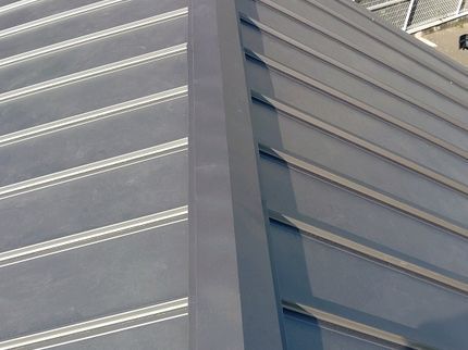 株式会社いぶすき板金の屋根一筋26年!大手での経験も豊富です★年中無休でご依頼OK!損害保険完備◎の写真