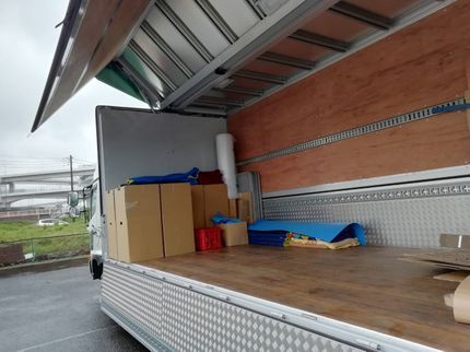 日本トラスポ株式会社の安心スピーディー作業!段ボールサービス!不用品回収ok。単身、家族、長距離引越しの写真