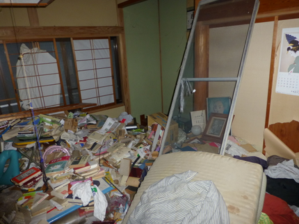 おかたづけ本舗のカレンダー確認!★創業35年★葬祭業専門スタッフ★遺品整理士対応の写真