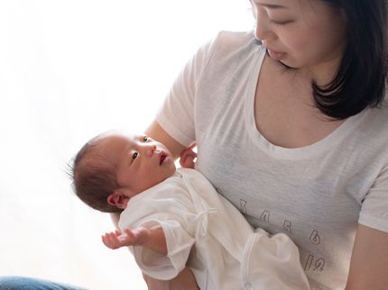 ロータスフォトスタジオの【クレジットカード払いOK】女性カメラマンがお伺いします。美肌レタッチ込み価格の写真