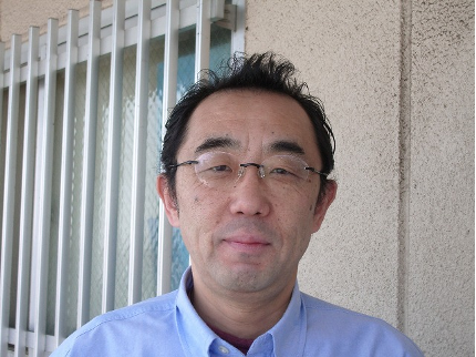 アイダハウスクリーニングサービスの<創業2006年>多くの経験と実績が自慢です。ベランダ・バルコニークリーニングの写真