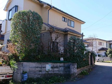山中造園のお庭の剪定から枝おろしまで植木のお悩みご相談ください 営業時間外もご相談くださいの写真