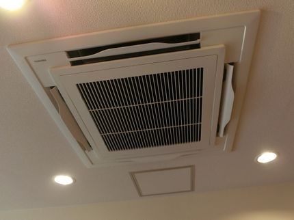 エアコンのアクティ 京都滋賀のエアコン専門店の<エアコン取付専門店>家庭用・業務用エアコンの工事は当店にお任せください!の写真