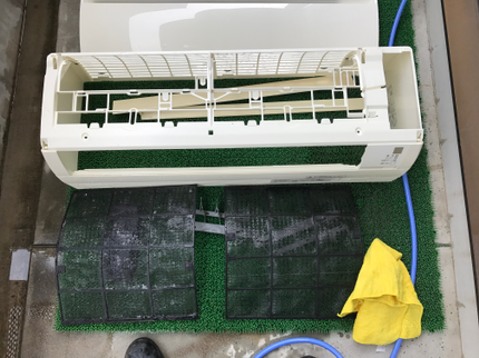 お助けや・サトウの■駐車料金当店負担◎■普段手の届かない場所のお掃除はプロにお任せください!の写真