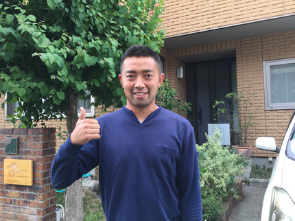 心庭の弱った植木の立て直しや、台風の倒木も支柱を設置し、しっかりと元気に戻します。の写真