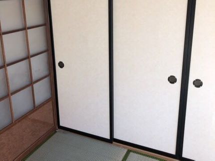 ファーストメンテナンスのふすま紙の張替 承りますの写真