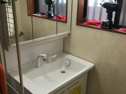 トータルテックのもっと広い洗面台に替えたいなあ・・・ご相談下さい!の写真