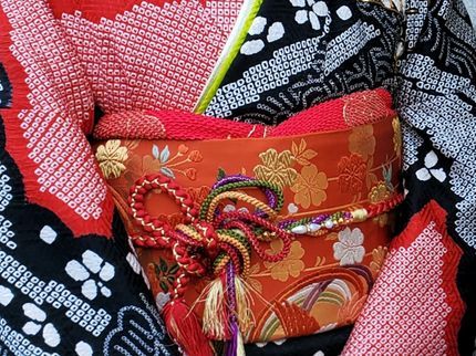 うさぎやの《出張着付けうさぎや》綺麗に着心地良く着付けます。お着物で素敵な想い出の日を…の写真