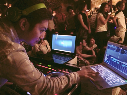 Music Production 縁のXmas party・忘年会・WEDDING・企業ワークショップなどのDJの写真