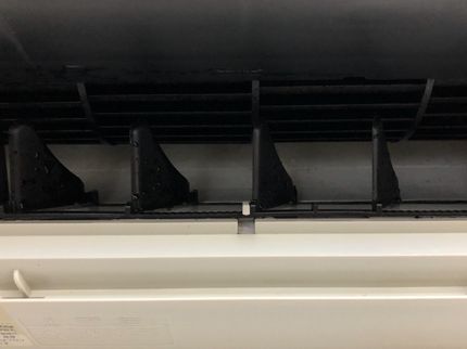 湘南サービスの年間500台超の実績。エアコンクリーニングの写真