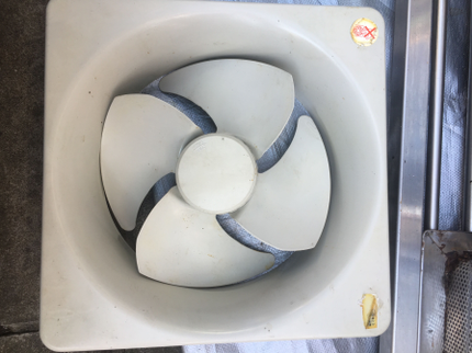 アクアクリーンの換気扇クリーニングの写真