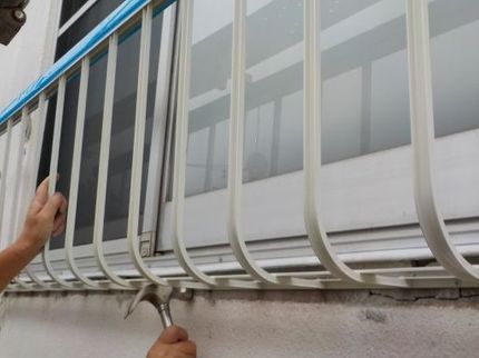 コスモスペイントの【業歴35年以上】安心の損害保険加入済み!駐車場代当社負担◎の写真