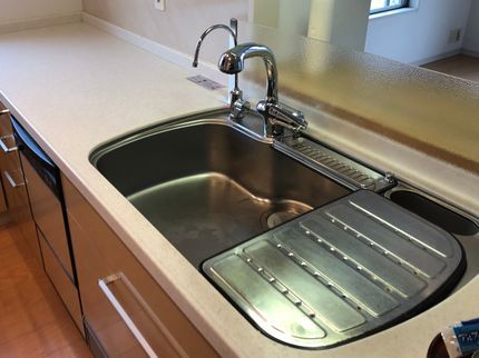 おそうじリファイン/東匠リファインの【プロ仕上げ】水まわり5点 レンジフード、キッチン、トイレ、浴室、洗面所のセットの写真