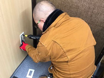 胤栄電氣 株式会社の<地域密着型>業界歴15年以上!電気工事士・女性スタッフが在籍しております◎の写真