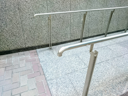 なんでも やる 蔵の手すり取り付け お任せ下さい! 付け放題のサービス有り!の写真