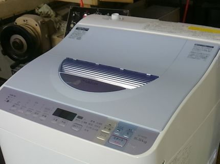 緑サービスの生活トラブルらくらく解決!の洗濯機設置だけではなく排水の検査まで!◎営業時間外・対応地域外も対応可能!の写真
