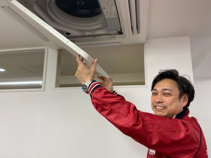 おそうじ革命 世田谷烏山店の東京都◇個人宅〜事業所まで対応OK!損害保険加入済みで安心○カード払い可!の写真