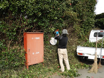 WORKS TSUKUBAの実家は農家の店長の機械専門剪定、刈込み!の写真