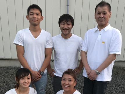 ジーニーの栃木県内全域◎【年中無休】お客様宅へ訪問時は綺麗なスリッパを持参します!の写真