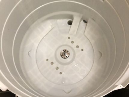 矢野クリーンサービスの洗濯槽は予想以上に汚れてます!清掃前と、後でしっかり確認してもらいます。の写真