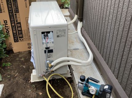 primeの【電気工事士免許取得】の店長が工事♪取外しエアコン無料で引き取ります♪の写真