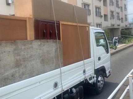 リサイクルらんどの〜福岡発〜口コミ700目前○6月予約可能○リサイクル込み。分別不用!マスク着用の写真