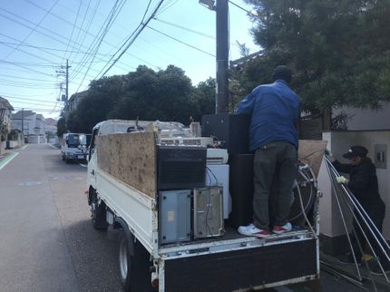 エコファクトリーのマンション!一戸建て! 冷蔵庫、洗濯機、テレビ、エアコン、タンス 取外し撤去2名の写真