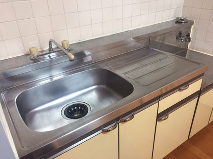 株式会社便利屋 竹内商店の料理をする気が出てこない!ギットギトのキッチン周りがピッカピカ!の写真