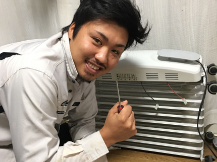 感動企画エターナルのフロア鏡面仕上げ極上の仕上がり!格安!!木、タイル、合成素材なんでも対応!の写真
