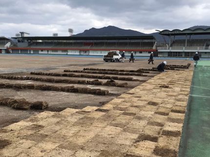 昇馬工業の広大な土地の芝張りからお庭の芝張りまでOK!損害保険加入!の写真