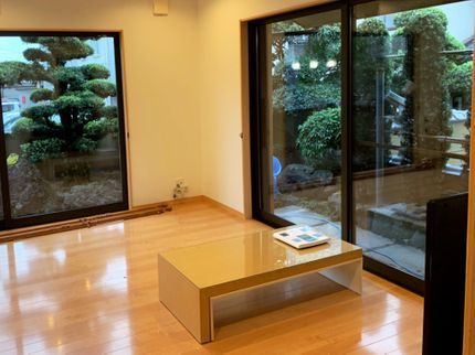 ネクストライフの【26歳経営者】若手評価No.1★ガラスクリーニングお任せください。の写真