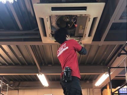 おそうじ革命 千葉花見川区新検見川店の【クレジットカード払いOK】すべて自社対応◆損害保険加入済みで安心◎の写真