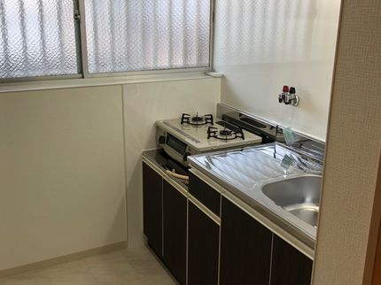エバーグリーンの《業界13年!駐車場代金は当店が負担◎》作業完了まで!当社が責任を持ってご対応!の写真