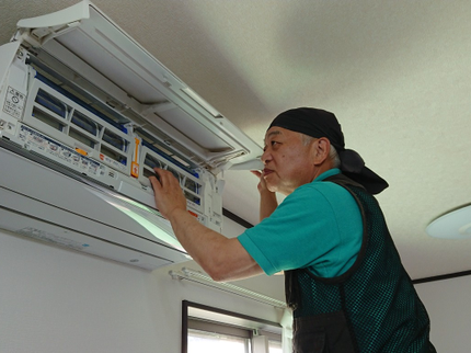 小高総合本舗の1台9000円植物性洗剤使用 おそうじ機能付き全機種対応可 予約受付中ですの写真
