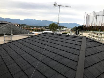 雨stop.comの《年間実績300件》10年間の工事保証有り。屋根材選びから提案できます。の写真
