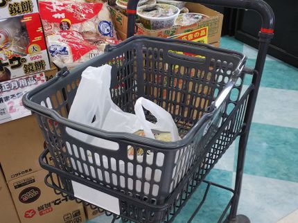 博多本舗の女性スタッフが活躍中!安心のお買い物代行。お気軽にお問い合わせ下さい!の写真