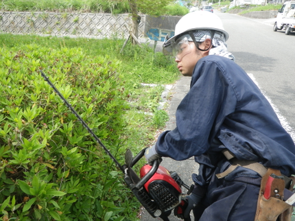 (株)岳陽グリーンの創業50年歴史ある造園業者(駐車場代店負担/女性スタッフ同行可/保険加入済)の写真