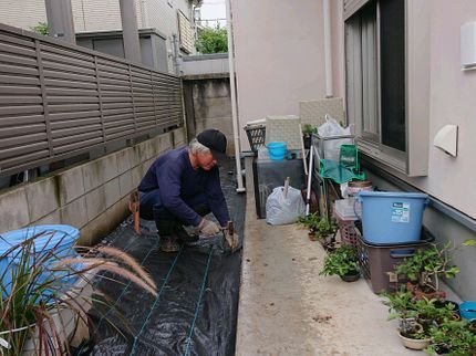 大昇造園(植木職)の除草シート敷きは、数え切れないほど施工してます。の写真