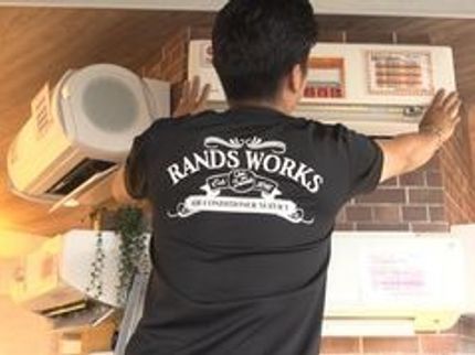 株式会社RANDS WORKSの●女性スタッフ同行可●安心の損害保険加入済み!クレジットカード使用◎の写真