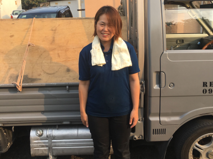 リサイクルらんどの故人様のお荷物をご家族の気持ちになって作業させていただきます。の写真
