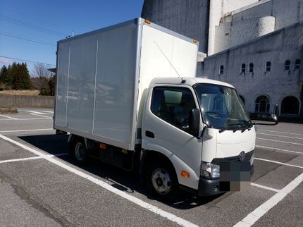 便利屋!お助け本舗 宇都宮西店の軽トラックでは載せきれない家具や電化製品等、2tトラックでまとめて運搬します☆の写真