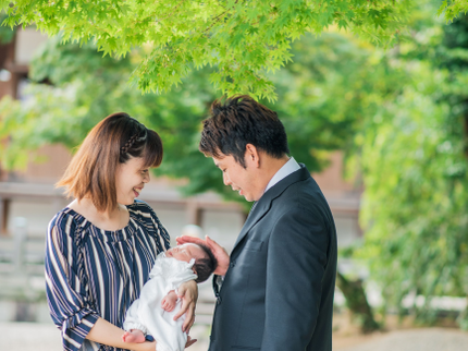 PhotoMarche*IroMegriの【お宮参り】初めての家族写真をカタチに♪の写真