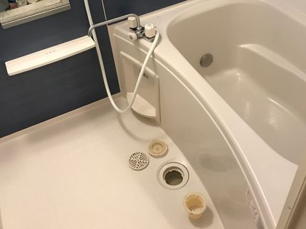 串岡ホールディングス株式会社の【お風呂クリーニング】綺麗スッキリ運気UP。駐車場代無料。大手での経験ありの写真
