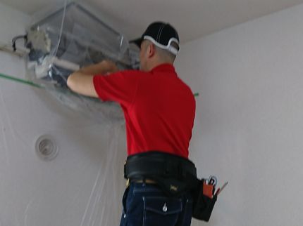 アルプコーポレーションの【電気工事士による分解洗浄 安心の2度洗い 抗菌サービス】年中無休 出張料なしの写真
