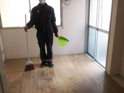 サンクスハートの丸投げOKのプロのゴミ屋敷清掃☆女性スタッフ同行可☆損害保険加入済☆完全自社対応の写真