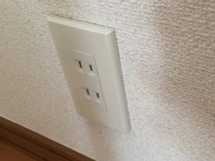 株式会社ワールド電気サービスの翌日よりご相談可能。コンセント・スイッチ 複数個所でお得♪【1年間保証】の写真
