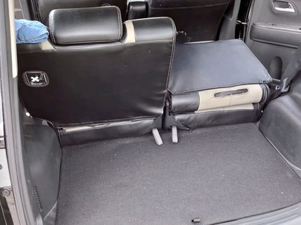 名古屋ガレージ 出張 代行 介助サービスの車内の 気になる汚れや 匂いなどお気軽に、ご相談ください。の写真